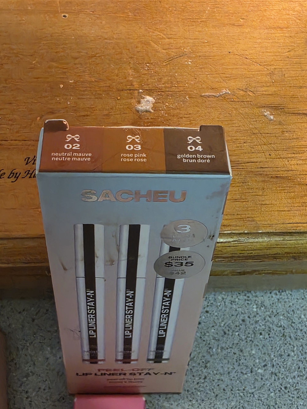 Makeup Bundle - Picture 5 of 13